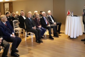 Prof. Dr. Emre Alkin, Fındık İhracatçılarına 2025’e Hazır Olmayı Anlattı